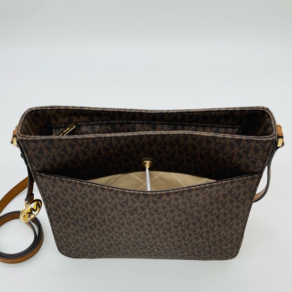 Michael Kors Large Messenger Crossbody Bag - Picture 9 of 12